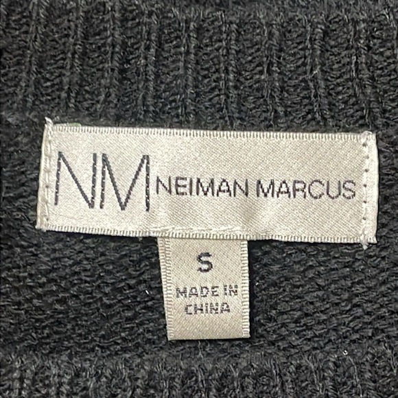 Neiman Marcus Womens Faux Fur Fair Isle Cable-Knit Sweater Black Size Small - Picture 10 of 12
